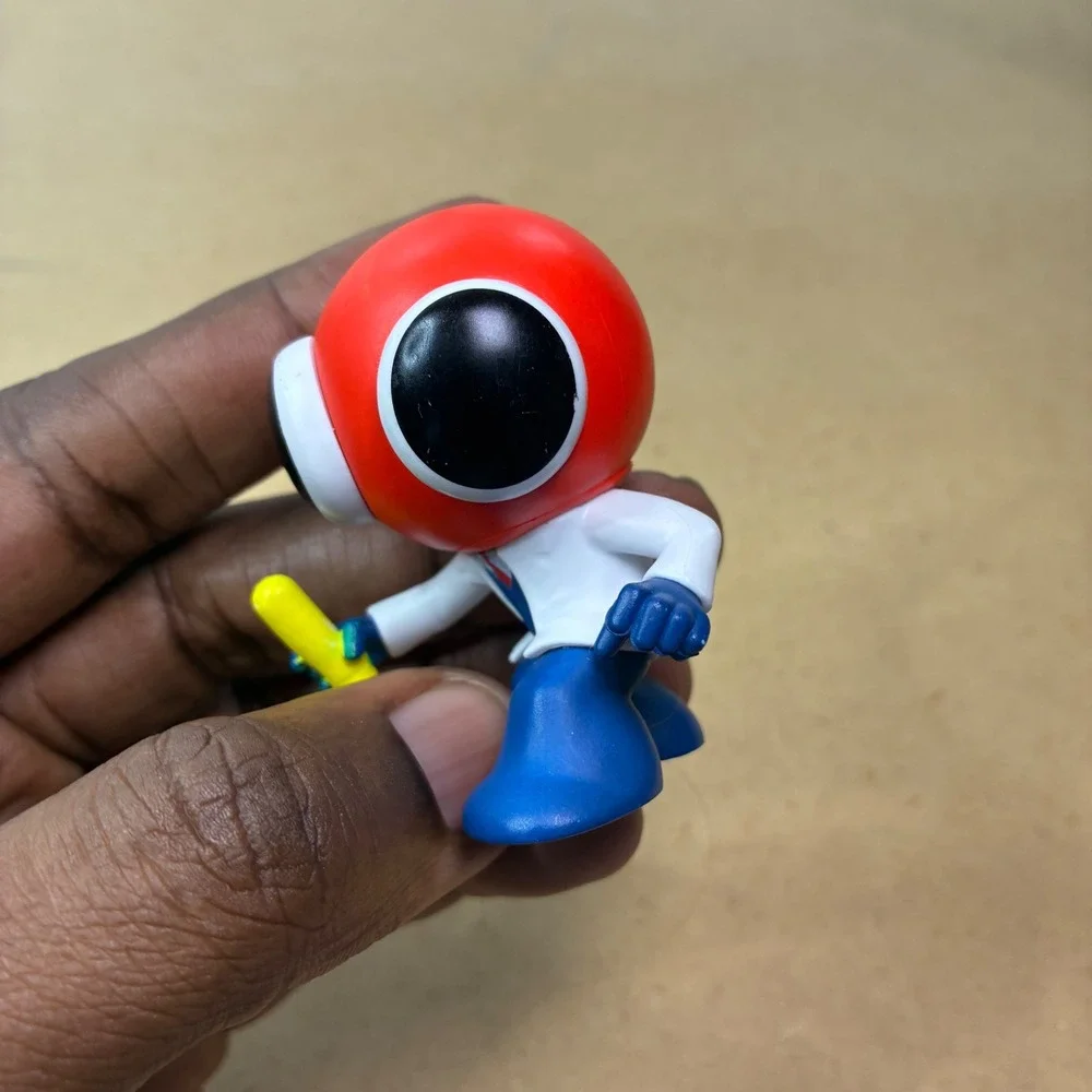Rainbow Friends Figure Red Scientist from the School Bus Mini Figure‎ Set